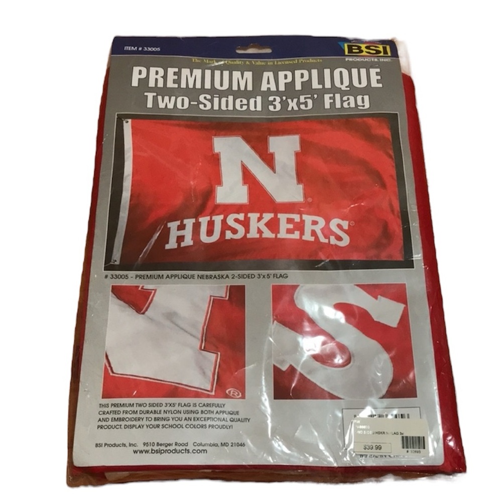 Nebraska Huskers 2-Sided 3’ x 5’ Flag (Brand New) - Picture 4 of 8